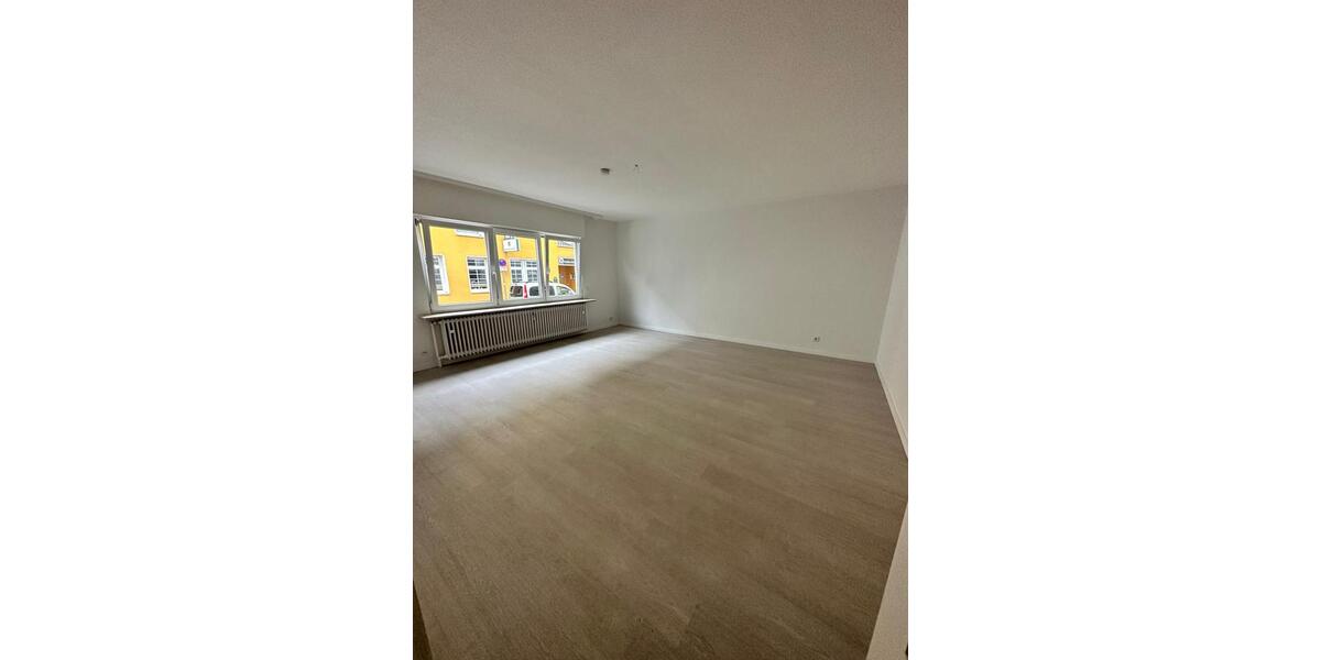 Erdgeschoßwohnung Wuppertal Barmen - 1 Zimmer, 35 m&sup2;, 380&euro; | Angebot:26634716