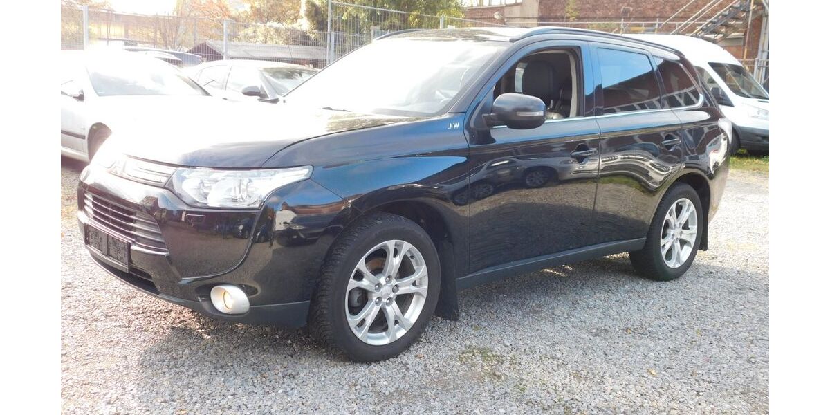 Mitsubishi Outlander 196.582 km 5.799 &euro; Mülheim 45473