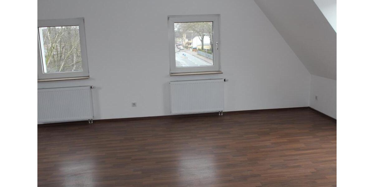 Dachgeschoßwohnung Herne Wanne - 2 Zimmer, 410 m&sup2;, 410&euro; | Angebot:24614886