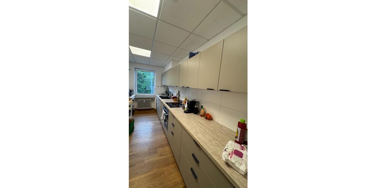 Etagenwohnung Essen Stadtbezirk II - 3.5 Zimmer, 98 m&sup2;, 700&euro; | Angebot:26613500