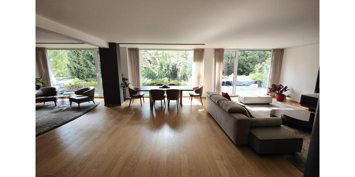 Maisonettenwohnung Düsseldorf Düsseltal - 5 Zimmer, 224 m&sup2;, 5.000&euro; | Angebot:24526472