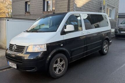 VW T5 Multivan 355.000 km 6.999 &euro; Solingen 42651