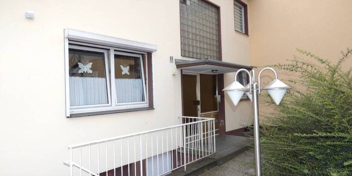 Etagenwohnung Ratingen Lintorf - 3 Zimmer, 94 m&sup2;, 296.000&euro; | Angebot:26108271