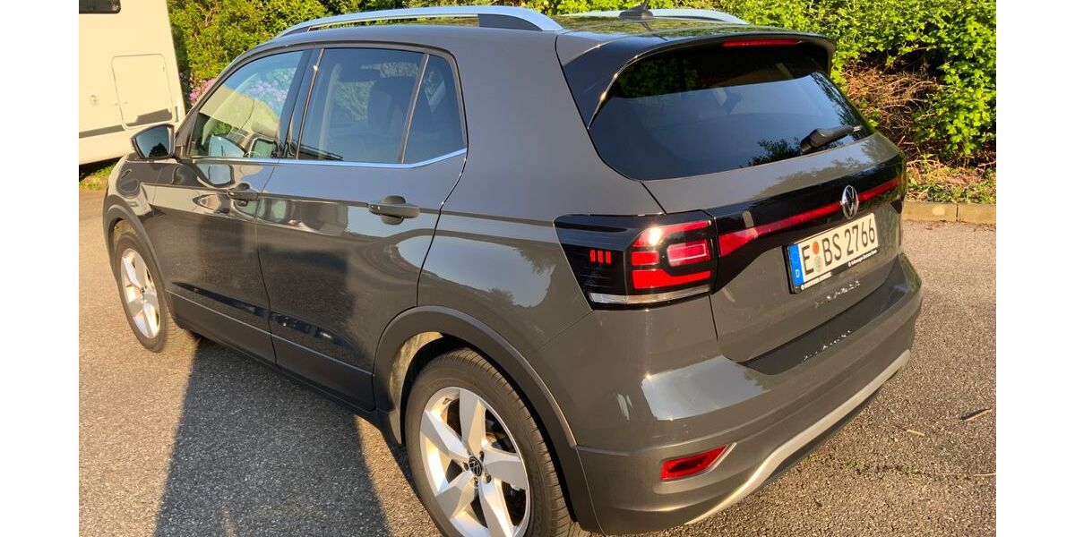 VW T-Cross 64.000 km 16.460 &euro; Essen 45355
