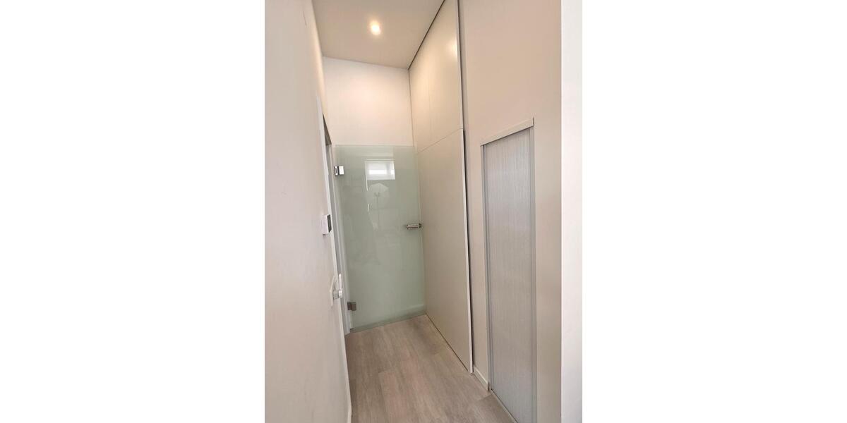 Etagenwohnung Düsseldorf Oberbilk - 2 Zimmer, 36 m&sup2;, 820&euro; | Angebot:26614532
