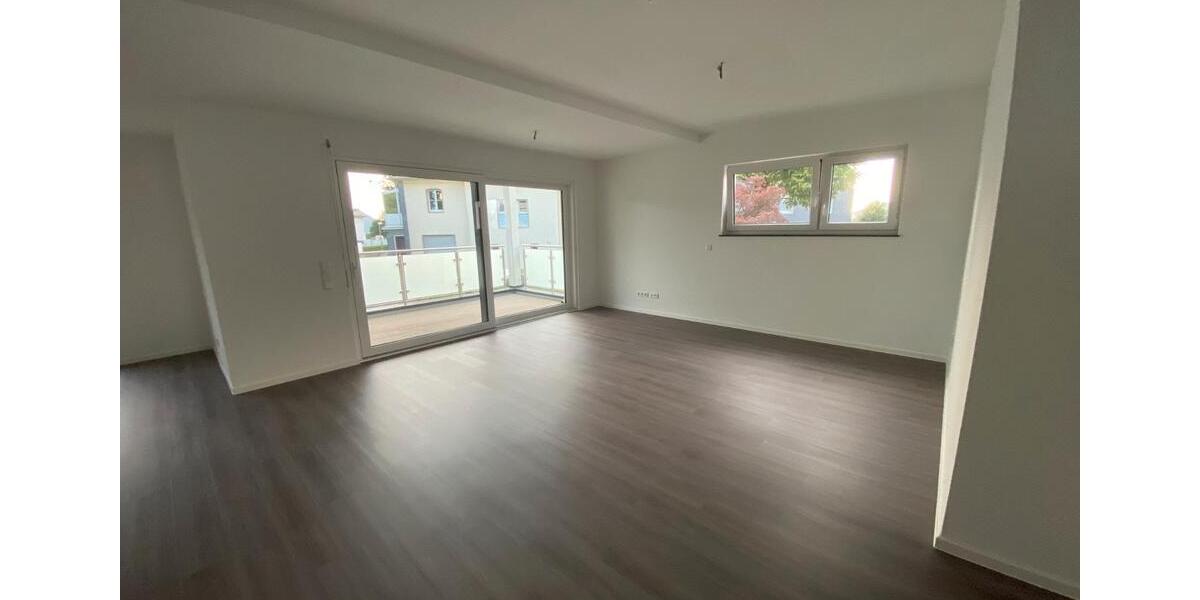 Etagenwohnung Radevormwald - 3 Zimmer, 93 m&sup2;, 930&euro; | Angebot:26481299