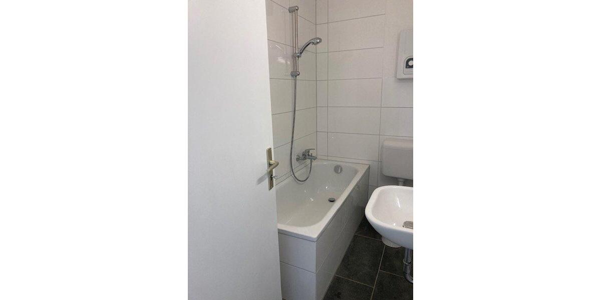 Etagenwohnung Essen Stadtkern - 2 Zimmer, 46 m&sup2;, 500&euro; | Angebot:26626179