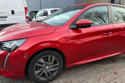Peugeot 208 38.000 km 13.999 &euro; Bochum 44805