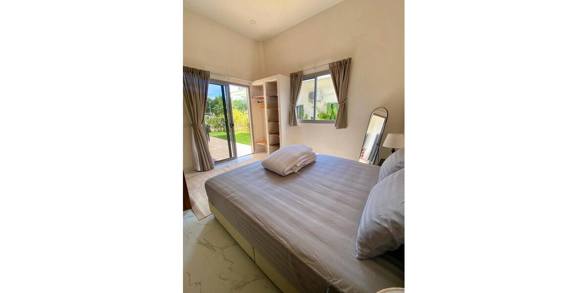 Bungalow Düsseldorf Stadtmitte - 4 Zimmer, 112 m&sup2;, 1.180&euro; | Angebot:26539492
