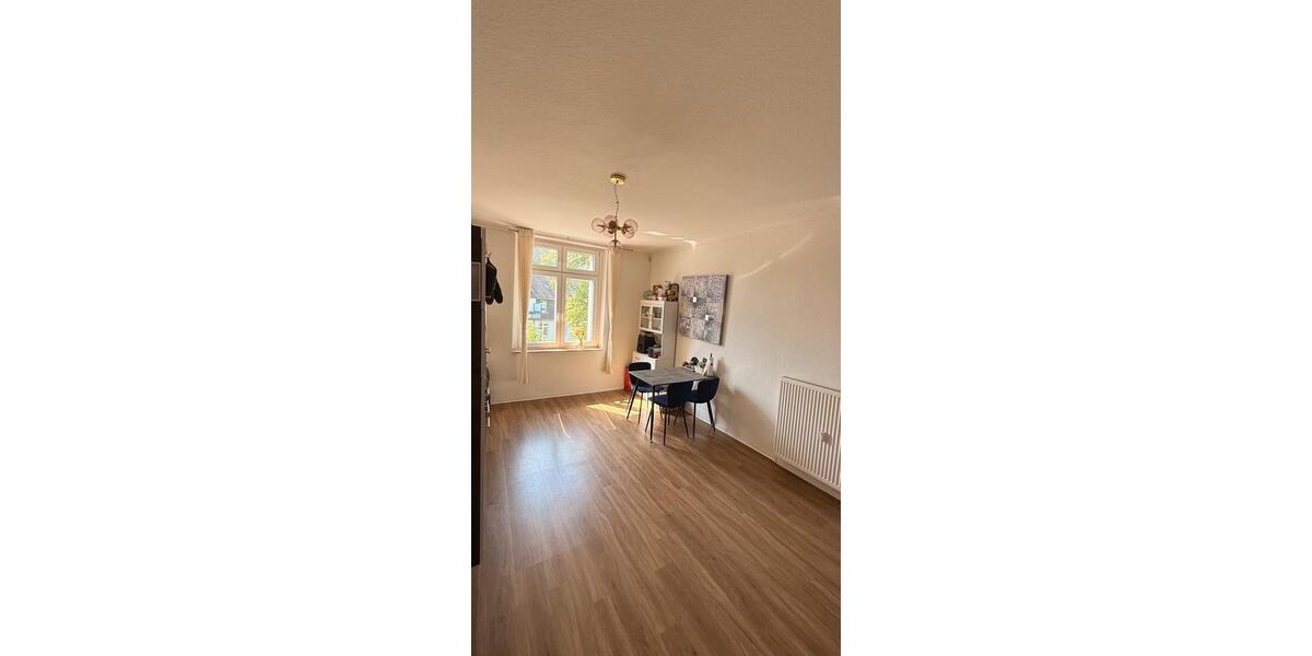 Etagenwohnung Essen Stadtbezirk VI - 2 Zimmer, 65 m&sup2;, 842&euro; | Angebot:26506425