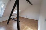 Dachgeschoßwohnung Wuppertal Gemarkung Vohwinkel - 2 Zimmer, 75 m&sup2;, 623&euro; | Angebot:25268235