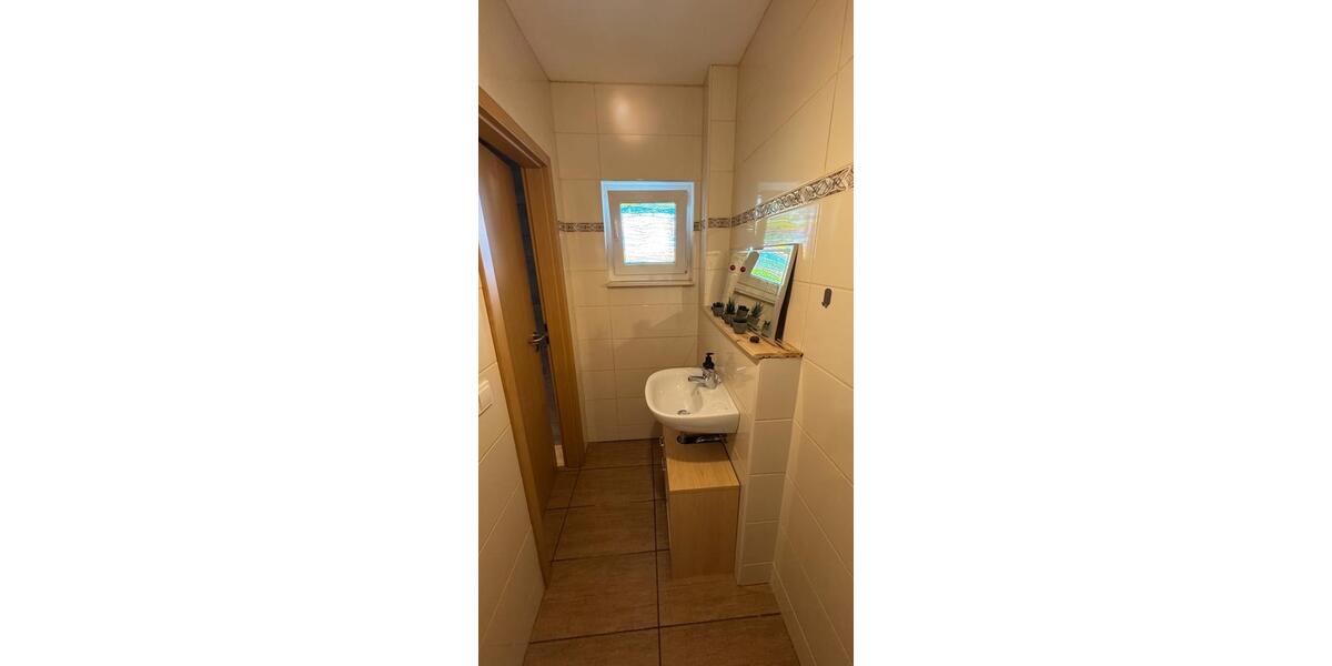 Reihenhaus Solingen Burg - 5 Zimmer, 140 m&sup2;, 460.000&euro; | Angebot:22109110