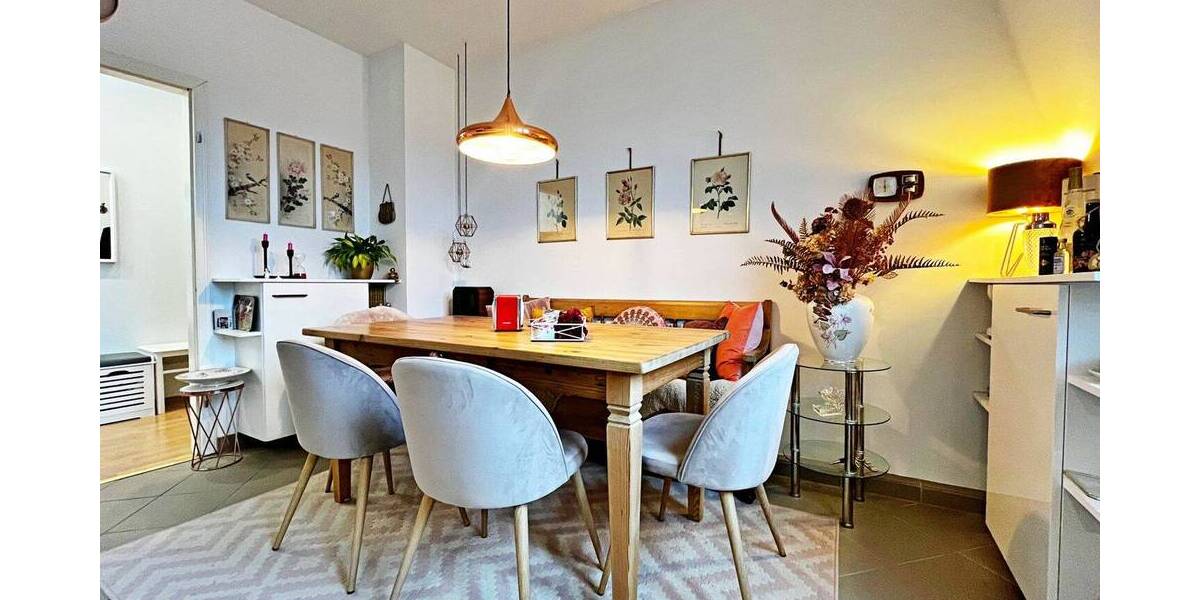 Etagenwohnung Wuppertal / Wichlinghausen-Süd Barmen - 3 Zimmer, 101 m&sup2;, 198.000&euro; | Angebot:25693646