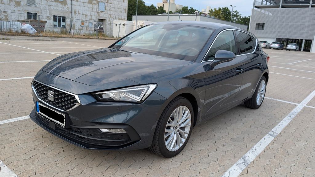 Seat Leon 72.500 km 20.000 &euro; Düsseldorf 40235