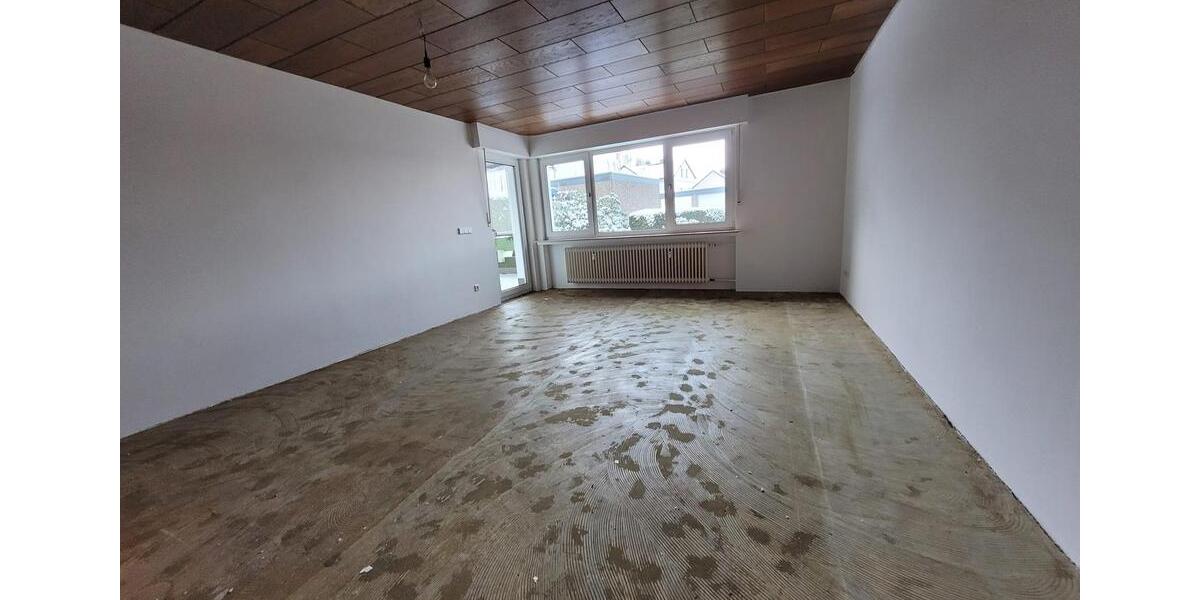 Erdgeschoßwohnung Hagen Hohenlimburg - 3 Zimmer, 93 m&sup2;, 595&euro; | Angebot:26630936