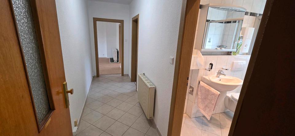 Etagenwohnung Velbert Pöthen - 2 Zimmer, 52 m&sup2;, 550&euro; | Angebot:26614567
