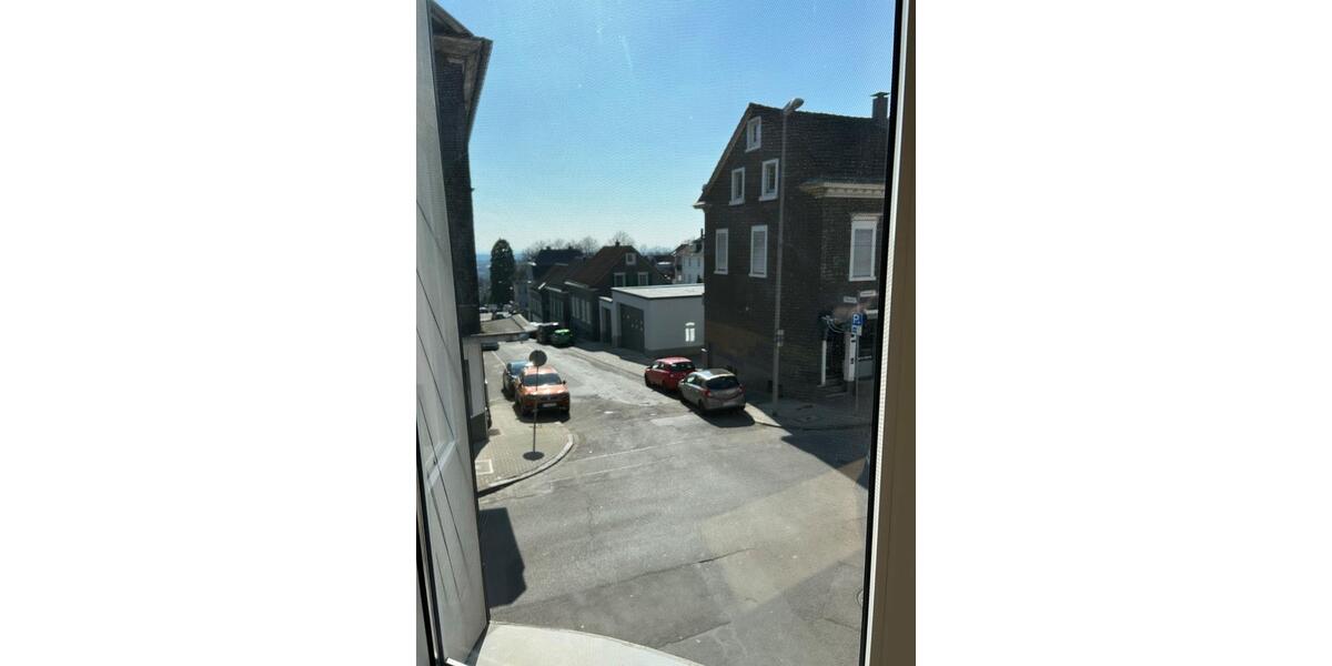 Etagenwohnung Remscheid - 2 Zimmer, 61 m&sup2;, 450&euro; | Angebot:25981153