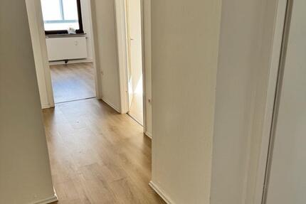 Wohnung Mülheim an der Ruhr Dümpten - 3 Zimmer, 60 m&sup2;, 600&euro; | Angebot:26587508