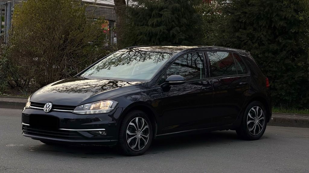 VW Golf 90.000 km 15.499 &euro; Wuppertal 42277
