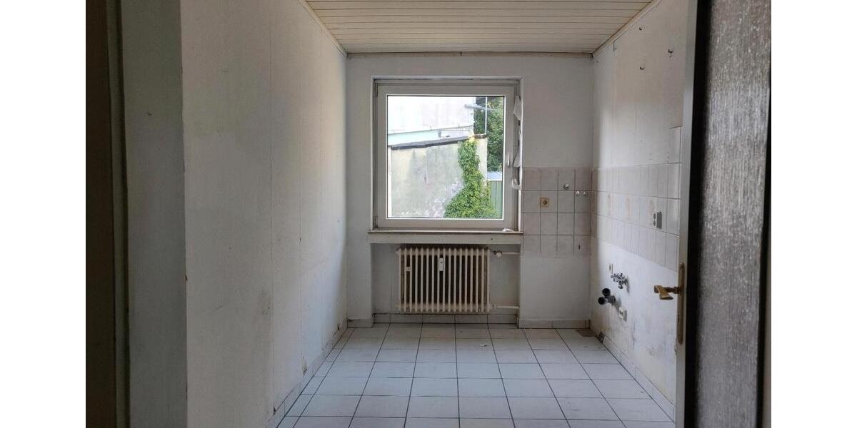 Etagenwohnung Wuppertal Gemarkung Vohwinkel - 3 Zimmer, 90 m&sup2;, 750&euro; | Angebot:24838313