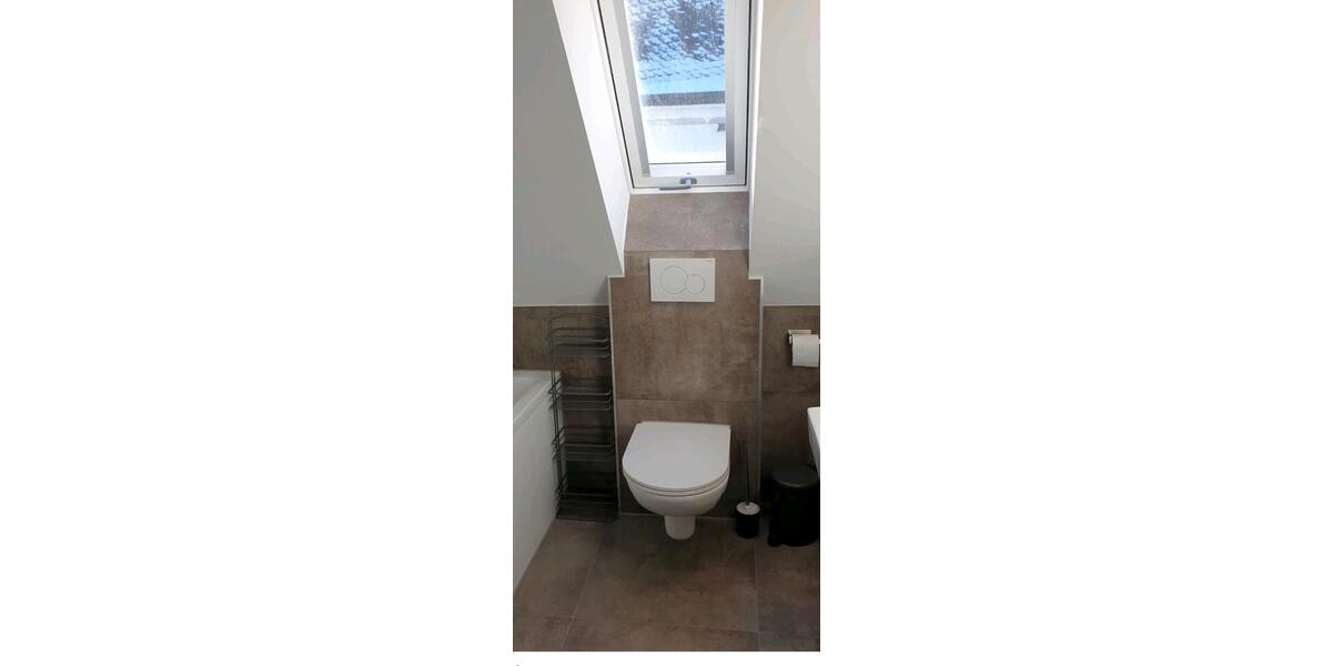 Dachgeschoßwohnung Bochum Bochum-Südwest - 2 Zimmer, 60 m&sup2;, 1.050&euro; | Angebot:26640727
