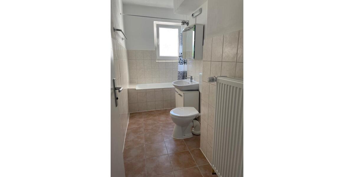 Etagenwohnung Essen Stadtbezirk VI - 2 Zimmer, 61 m&sup2;, 160.000&euro; | Angebot:25789643