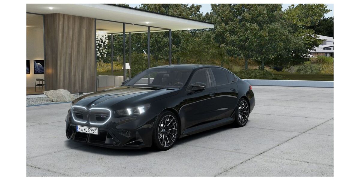 BMW M5 5.845 km 127.360 &euro; Düsseldorf 40549