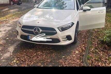 Mercedes-Benz 220 90.000 km 29.000 &euro; Essen 45327