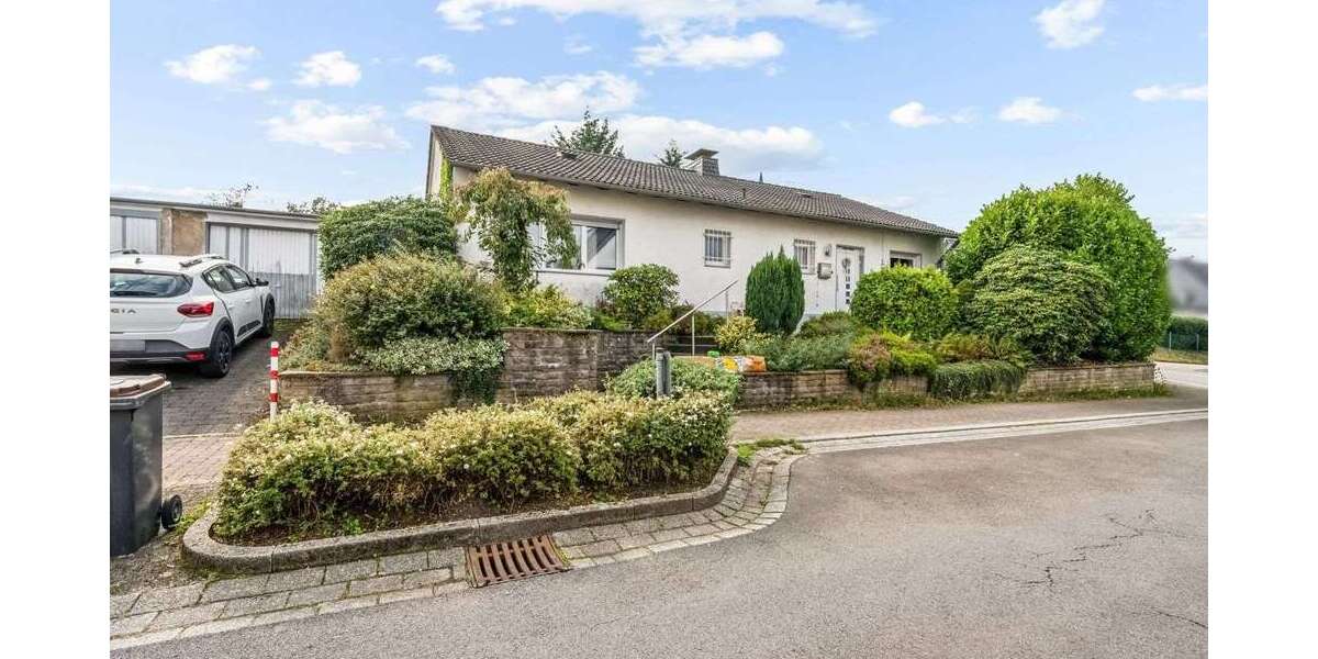 Einfamilienhaus Wermelskirchen - 3 Zimmer, 105 m&sup2;, 379.000&euro; | Angebot:23100184