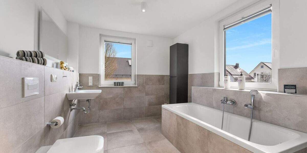 Einfamilienhaus Breckerfeld - 4 Zimmer, 125 m&sup2;, 599.000&euro; | Angebot:25735220