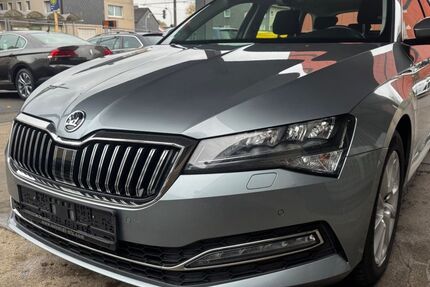 Skoda Superb 174.000 km 17.990 &euro; Mülheim/Ruhr 45475