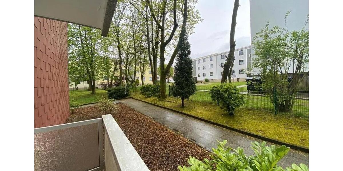 Erdgeschoßwohnung Bochum Höntrop - 3.5 Zimmer, 69 m&sup2;, 600&euro; | Angebot:26003700