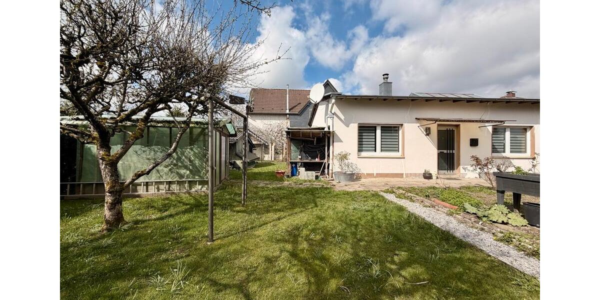 Bungalow Wermelskirchen - 2.5 Zimmer, 78 m&sup2;, 299.000&euro; | Angebot:26040029