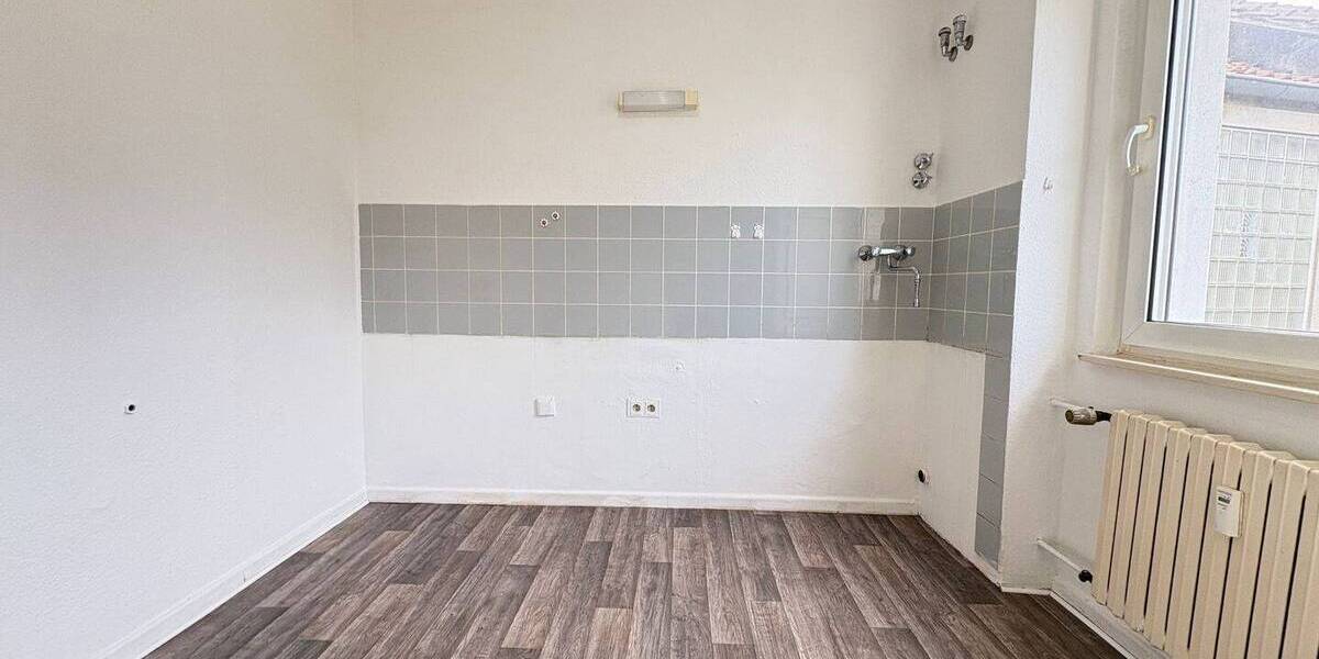 Etagenwohnung Gelsenkirchen Ückendorf - 2 Zimmer, 68 m&sup2;, 450&euro; | Angebot:25679206