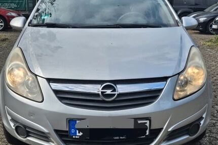 Opel Corsa 181.576 km 1.990 &euro; Monheim 40789