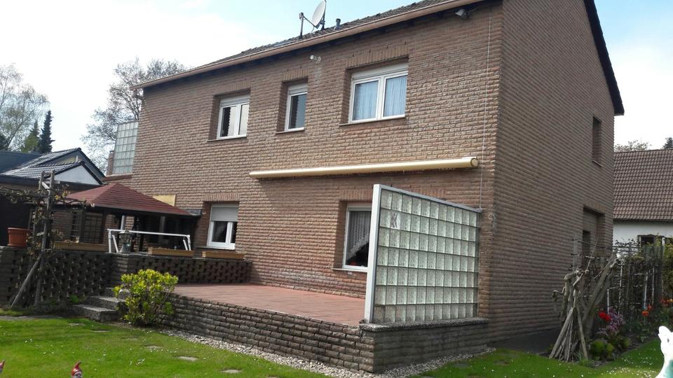 Einfamilienhaus Solingen Wald - 6.5 Zimmer, 156 m&sup2;, 560.000&euro; | Angebot:26603977