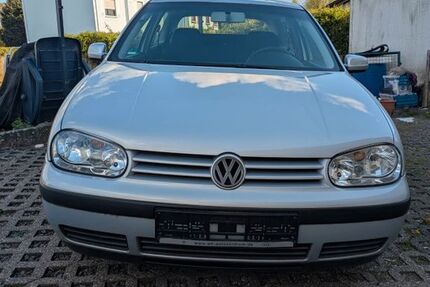 VW Golf 201.000 km 800 &euro; Halver 58553