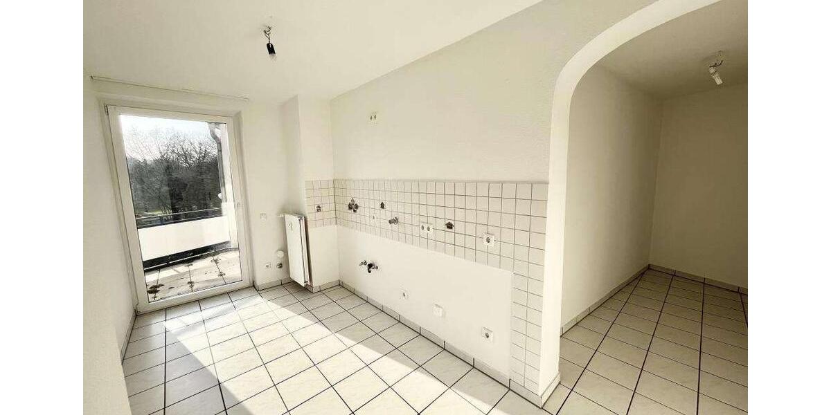 Etagenwohnung Gelsenkirchen Ückendorf - 3 Zimmer, 80 m&sup2;, 600&euro; | Angebot:26154890