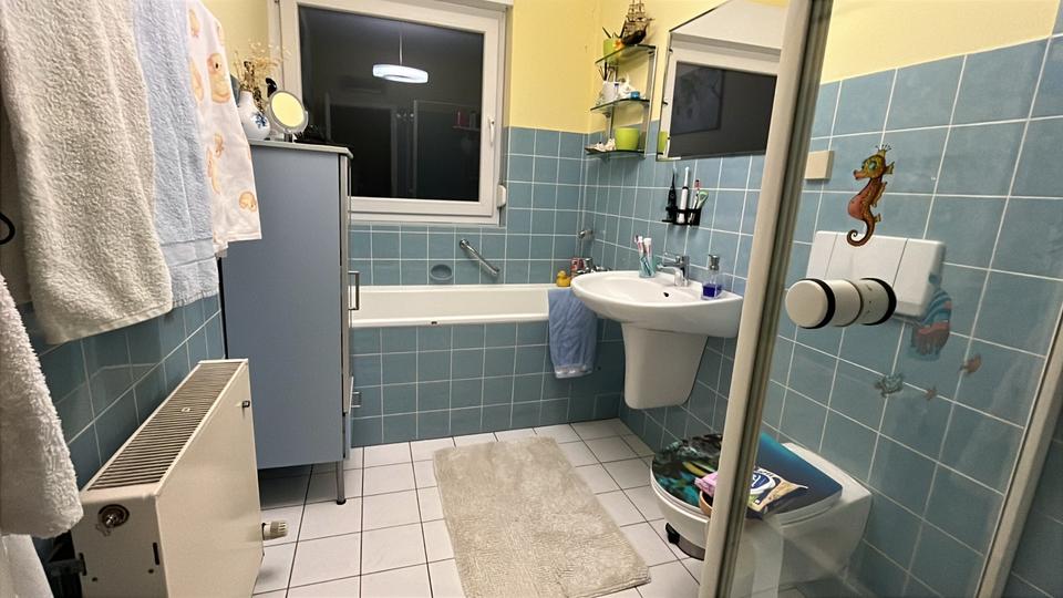 Reihenhaus Solingen Central - 4 Zimmer, 120 m&sup2;, 485.000&euro; | Angebot:27168143