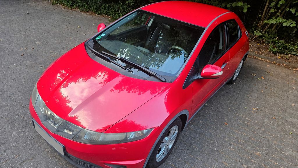 Honda Civic 202.000 km 2.690 &euro; Bochum 44805