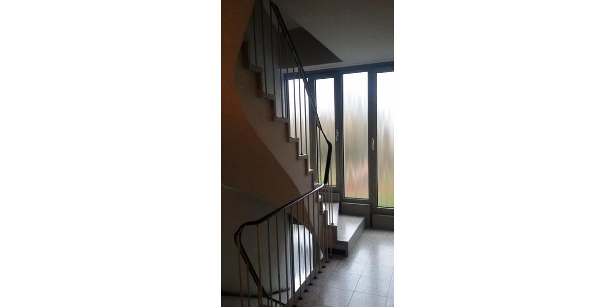 Erdgeschoßwohnung Solingen Ohligs - 2 Zimmer, 53 m&sup2;, 530&euro; | Angebot:26577546