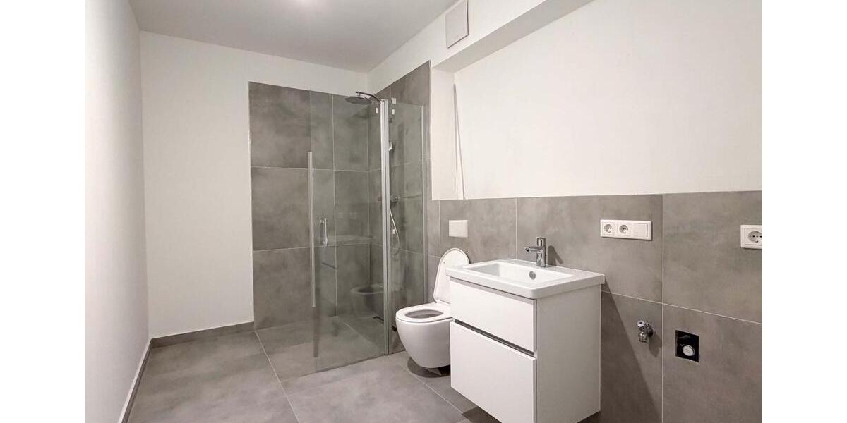 Etagenwohnung Düsseldorf Pempelfort - 3 Zimmer, 113 m&sup2;, 2.255&euro; | Angebot:23629882