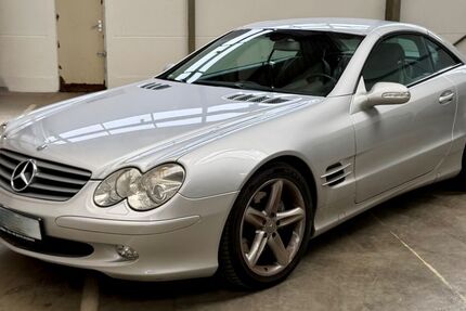 Mercedes-Benz SL 500 65.074 km 15.299 &euro; Düsseldorf 40589