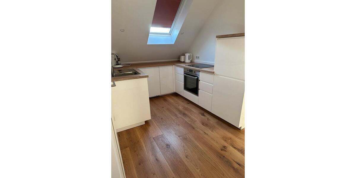 Etagenwohnung Solingen Aufderhöhe - 2 Zimmer, 55 m&sup2;, 1.110&euro; | Angebot:26560447