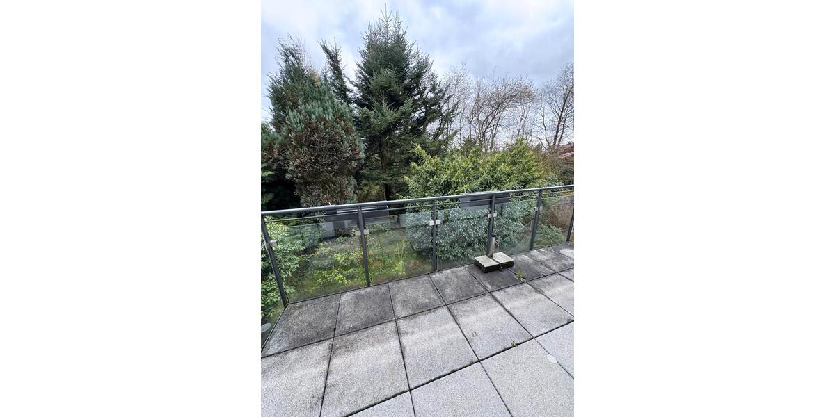 Dachgeschoßwohnung Wuppertal Cronenberg - 2 Zimmer, 70 m&sup2;, 700&euro; | Angebot:26033829