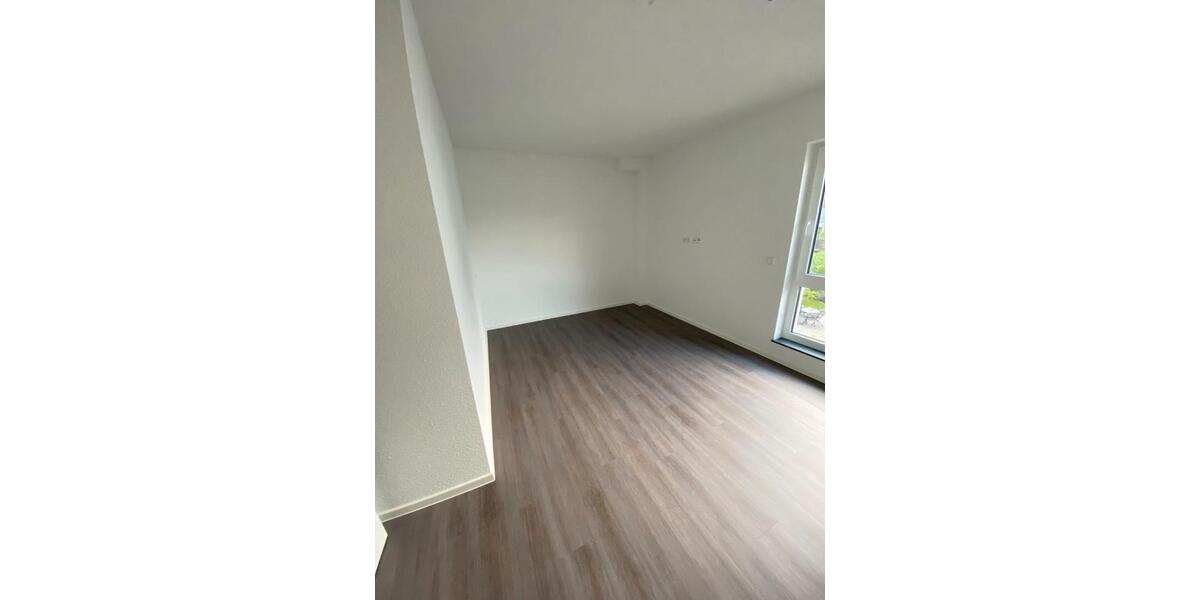 Etagenwohnung Radevormwald - 3 Zimmer, 93 m&sup2;, 930&euro; | Angebot:26481299