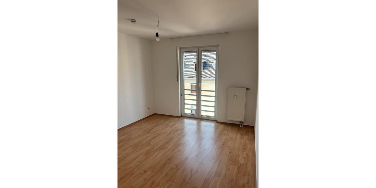 Etagenwohnung Witten - 3.5 Zimmer, 78 m&sup2;, 700&euro; | Angebot:25809183