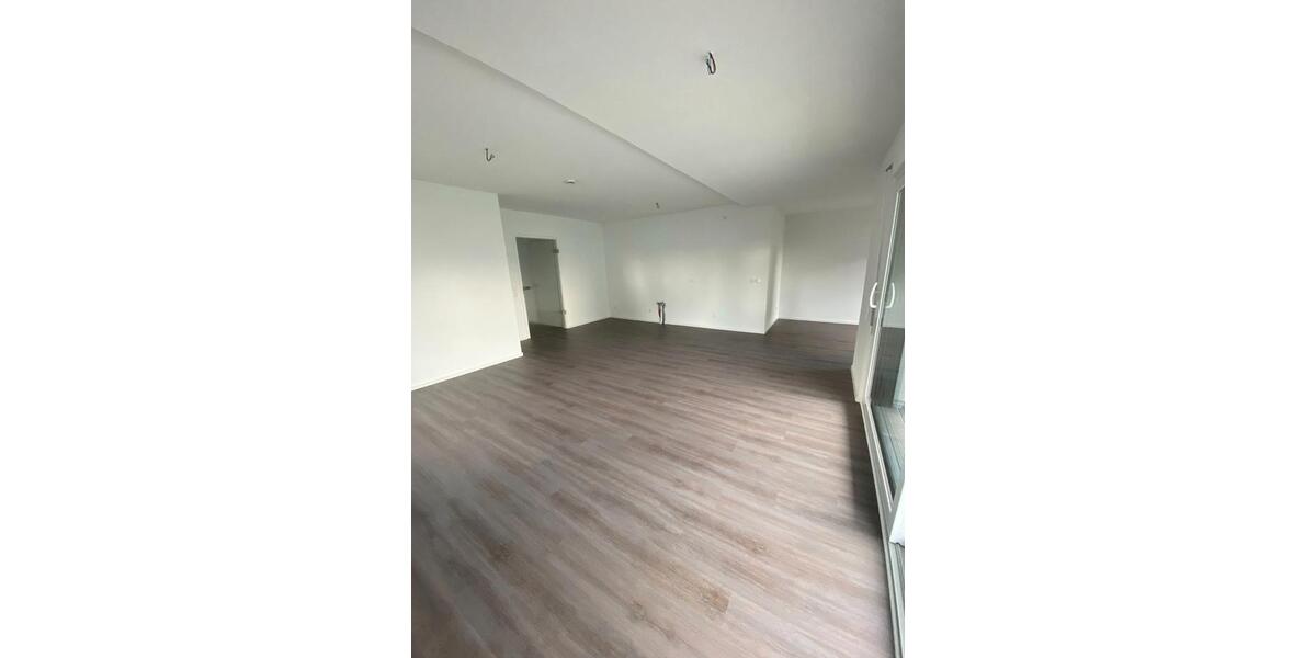 Etagenwohnung Radevormwald - 3 Zimmer, 93 m&sup2;, 930&euro; | Angebot:26481299
