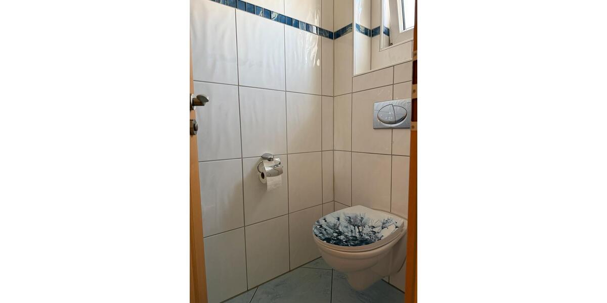 Doppelhaushälfte Monheim am Rhein - 5 Zimmer, 130 m&sup2;, 2.650&euro; | Angebot:26475241