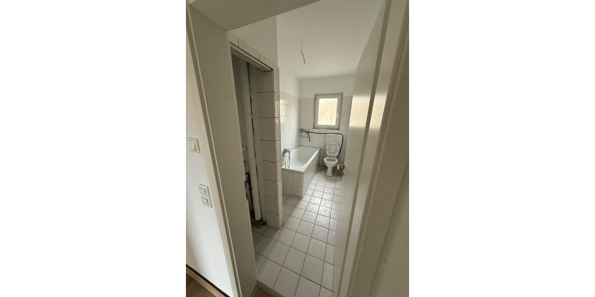 Etagenwohnung Bochum - 4 Zimmer, 73 m&sup2;, 693&euro; | Angebot:26375173